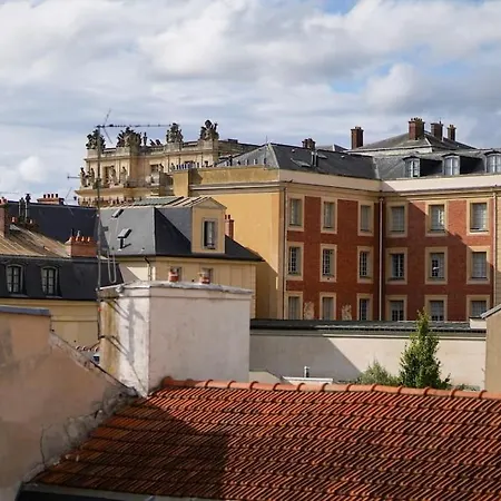 Le Cocon De La Reine Versailles