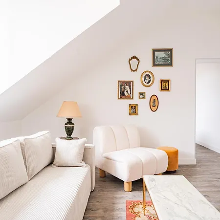 Le Cocon De La Reine Apartment Versailles